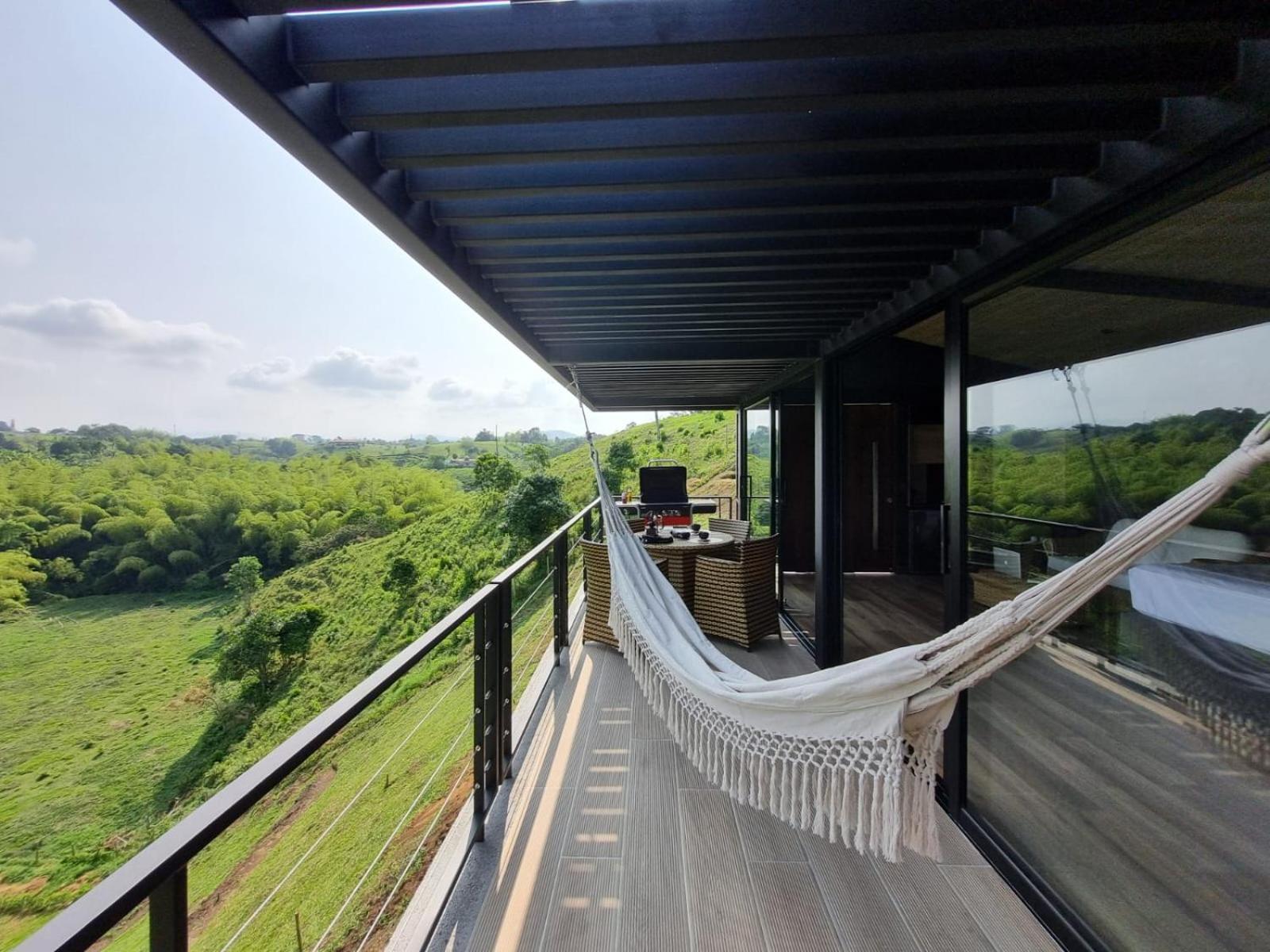 Maranatha. Grotto & Boutique+hydrotherapy Lodge Pereira