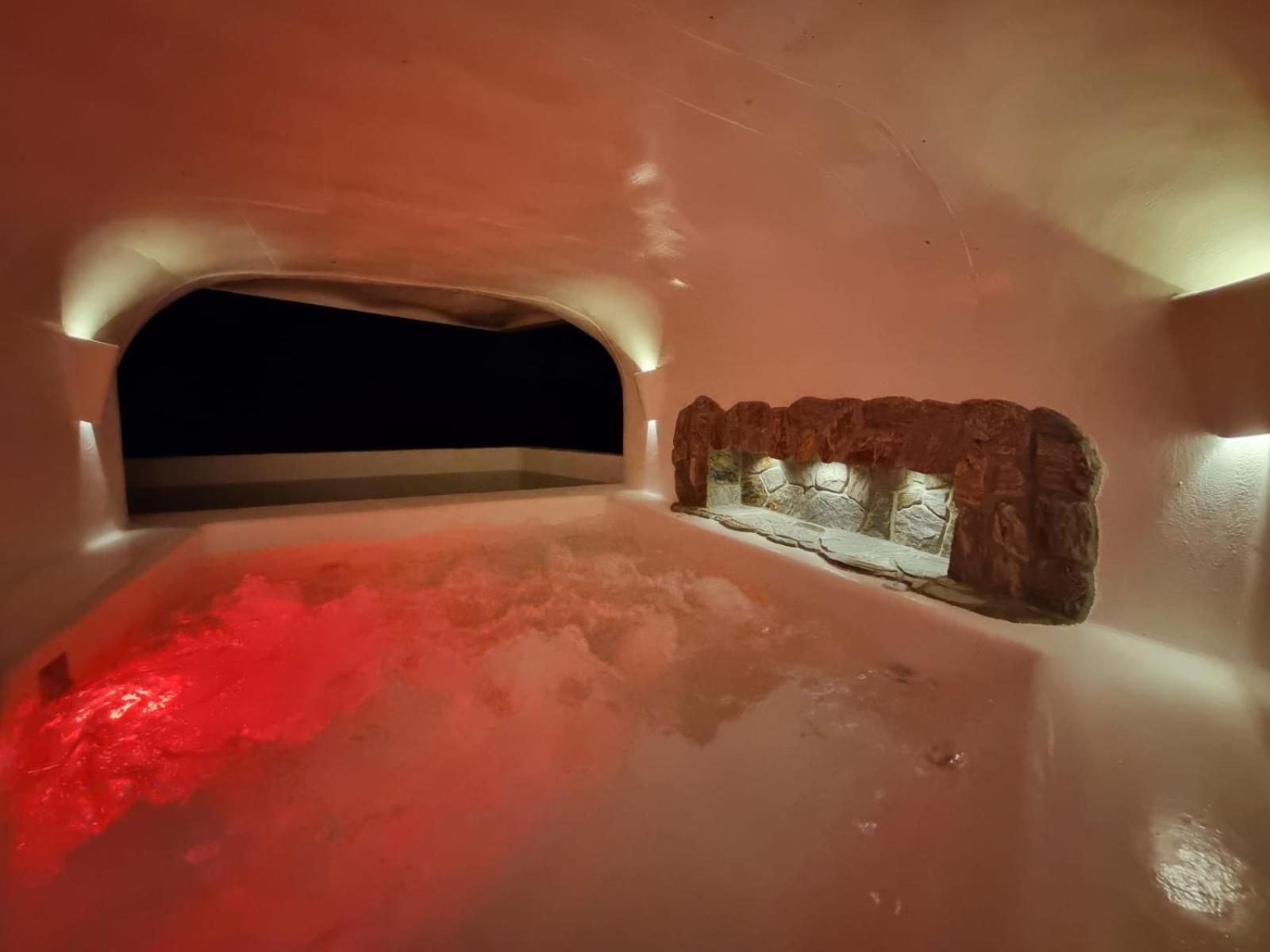 Lodge Maranatha. Grotto & Boutique+hydrotherapy *