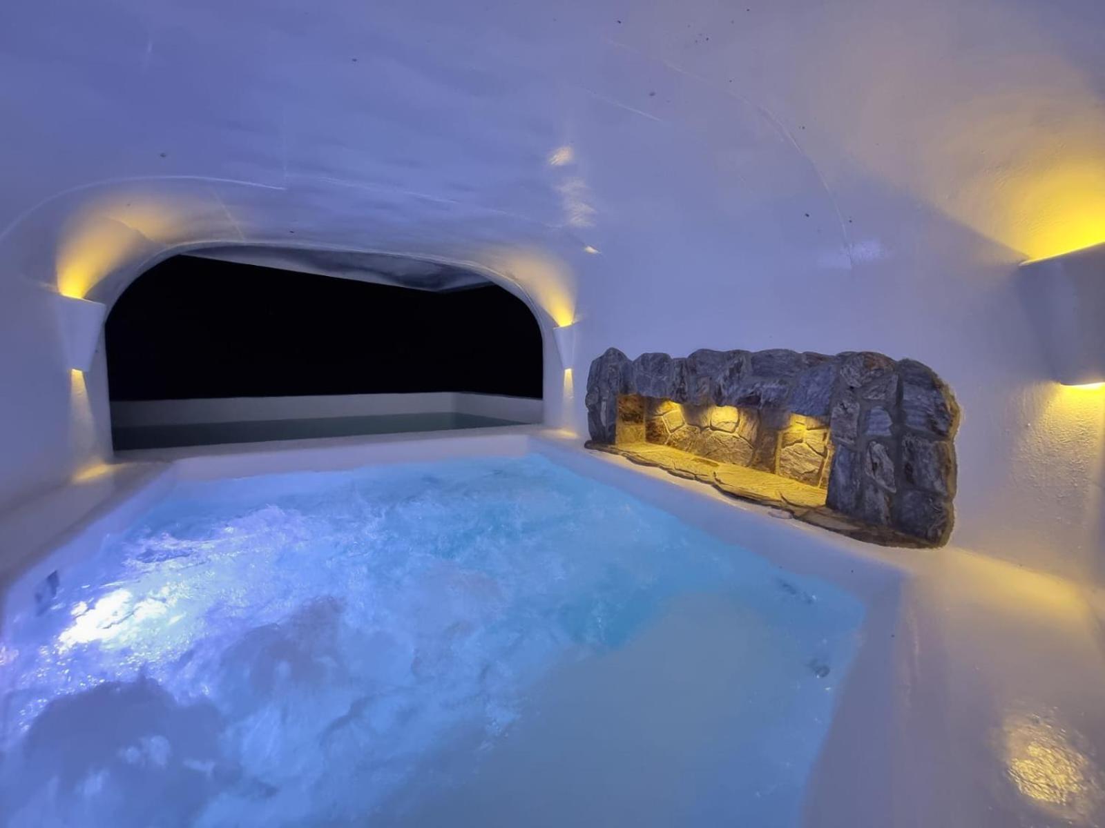 Maranatha. Grotto & Boutique+hydrotherapy * Pereira